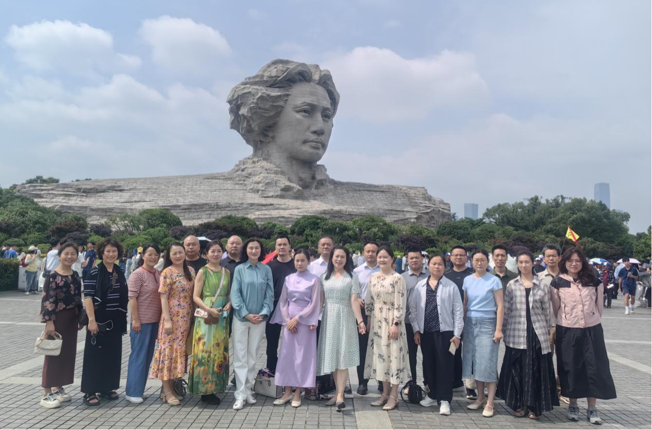 图片1 图片1
