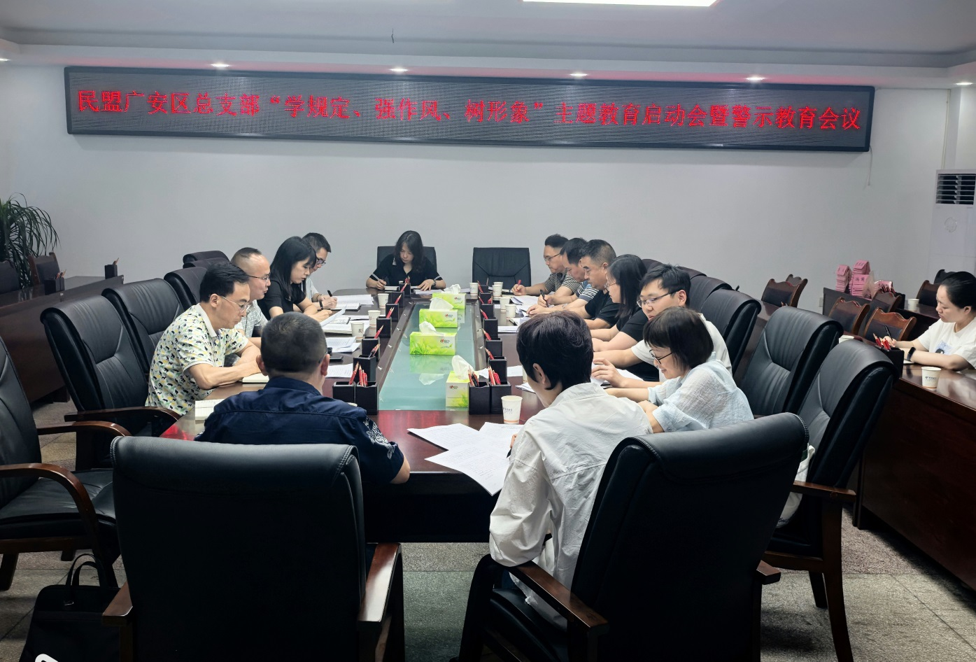 图片1 图片1