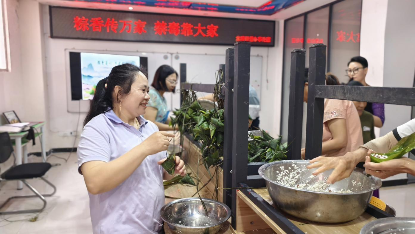 图片4 图片4